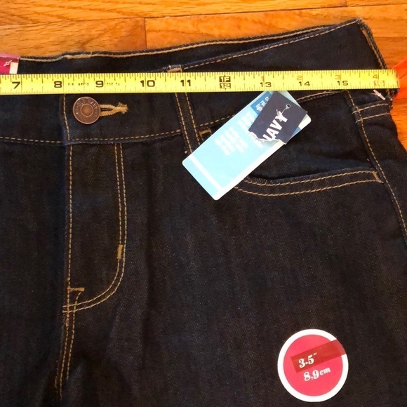 NWT Old Navy “The‎ Flirt” Dark Wash Shorts Size 4 - Picture 5 of 5